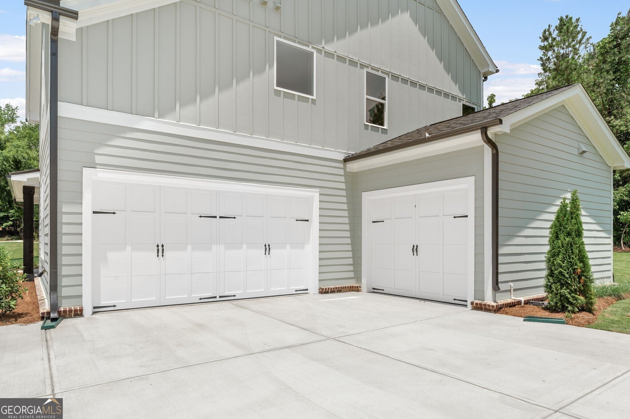 Gainesville, Georgia, 30506, United States, 4 Bedrooms Bedrooms, ,4 BathroomsBathrooms,Residential,Active,1894199