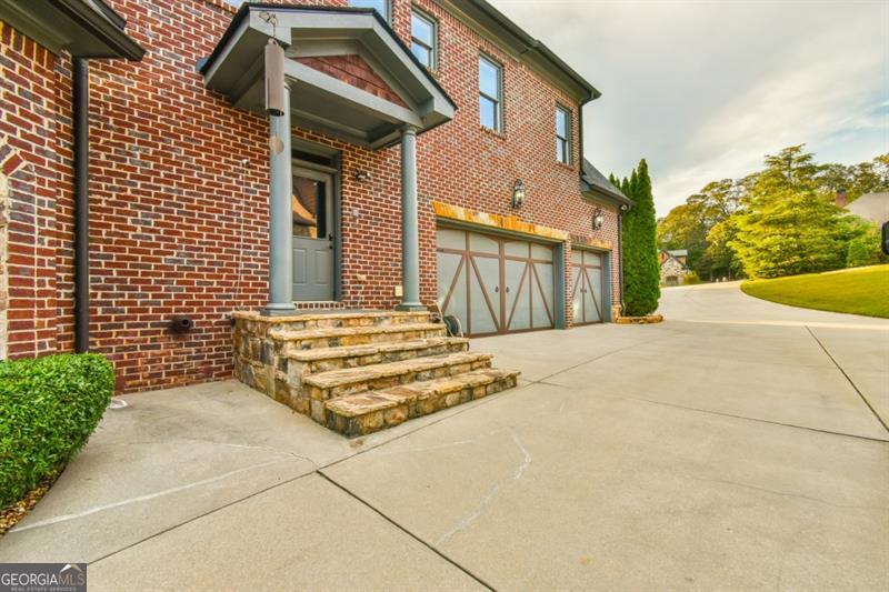 Hoschton, Georgia, 30548, United States, 5 Bedrooms Bedrooms, ,6 BathroomsBathrooms,Residential,Active,2011443