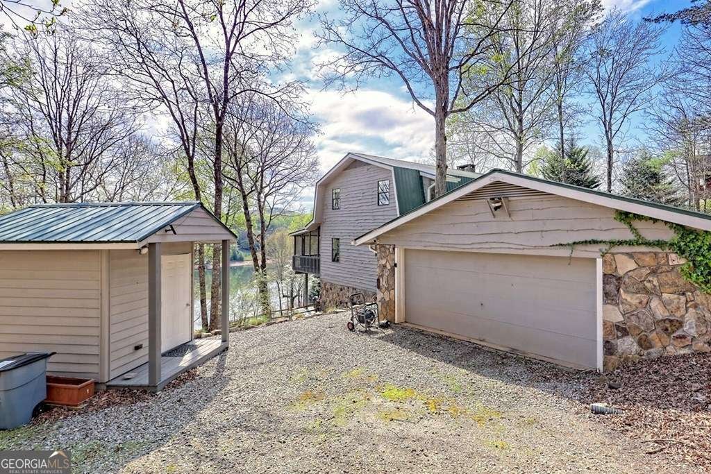 Blairsville, Georgia, 30512, United States, 4 Bedrooms Bedrooms, ,6 BathroomsBathrooms,Residential,Active,1922313