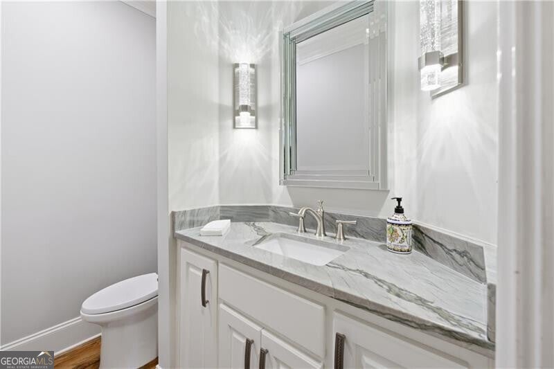 Johns Creek, Georgia, 30097, United States, 4 Bedrooms Bedrooms, ,5 BathroomsBathrooms,Residential,Active,2006832