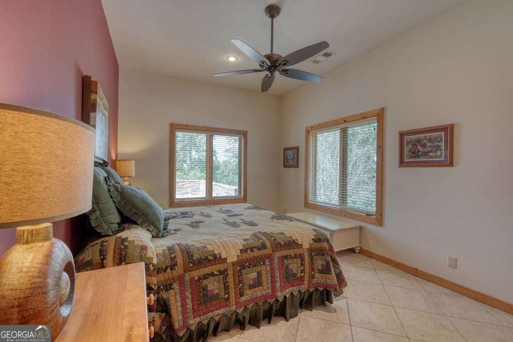 Blairsville, Georgia, 30512, United States, 4 Bedrooms Bedrooms, ,6 BathroomsBathrooms,Residential,Active,1936094