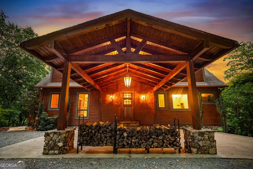 Morganton, Georgia, 30560, United States, 4 Bedrooms Bedrooms, ,5 BathroomsBathrooms,Residential,Active,1953363
