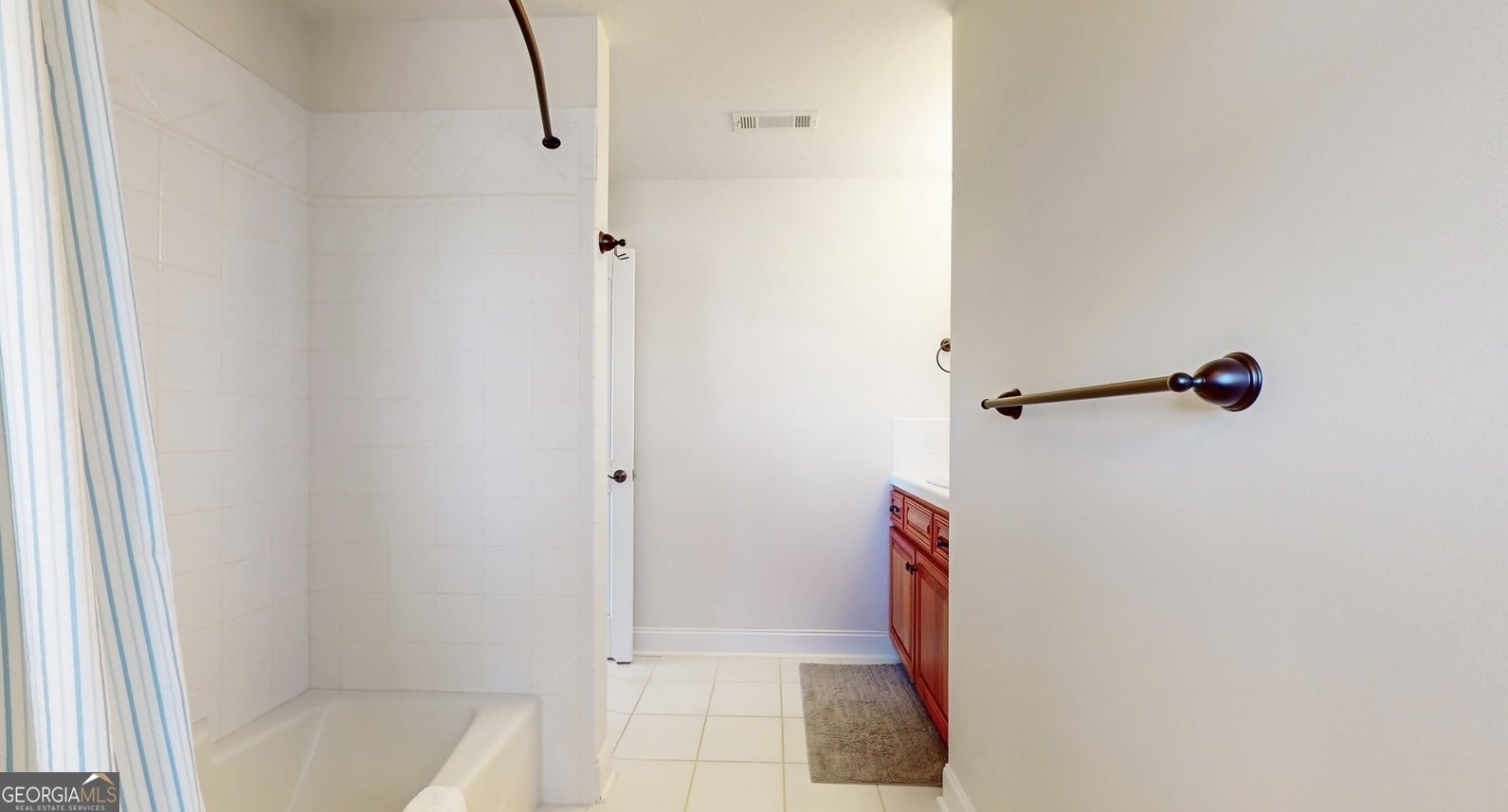 Hiawassee, Georgia, 30546, United States, 8 Bedrooms Bedrooms, ,6 BathroomsBathrooms,Residential,Active,1821963