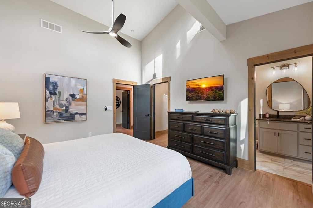 Ellijay, Georgia, 30540, United States, 5 Bedrooms Bedrooms, ,6 BathroomsBathrooms,Residential,Active,1919053