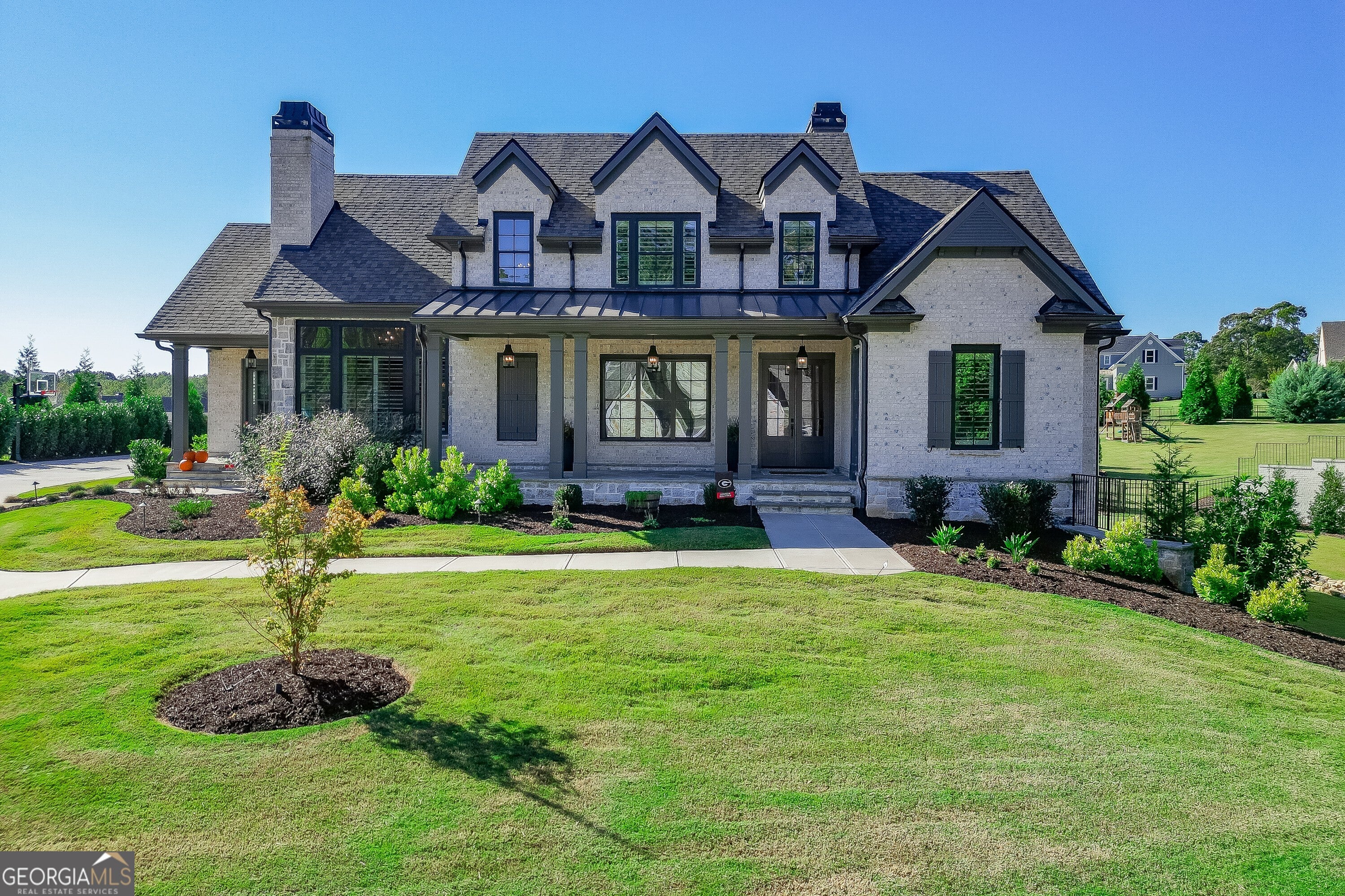 Flowery Branch, Georgia, 30542, United States, 4 Bedrooms Bedrooms, ,6 BathroomsBathrooms,Residential,Active,1999906