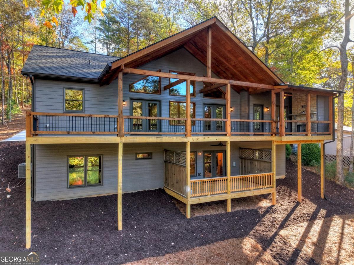 Ellijay, Georgia, 30540, United States, 4 Bedrooms Bedrooms, ,3 BathroomsBathrooms,Residential,Active,1971791
