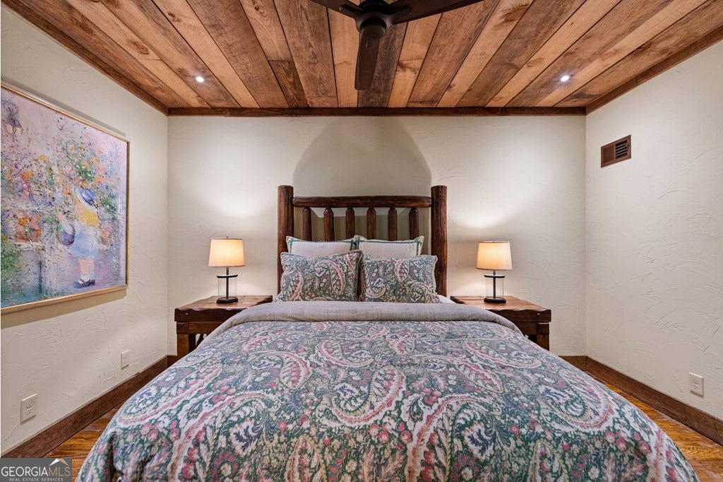 Cherry Log, Georgia, 30522, United States, 5 Bedrooms Bedrooms, ,5 BathroomsBathrooms,Residential,Active,2045694