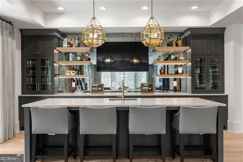 Alpharetta, Georgia, 30004, United States, 6 Bedrooms Bedrooms, ,8 BathroomsBathrooms,Residential,Active,1929430