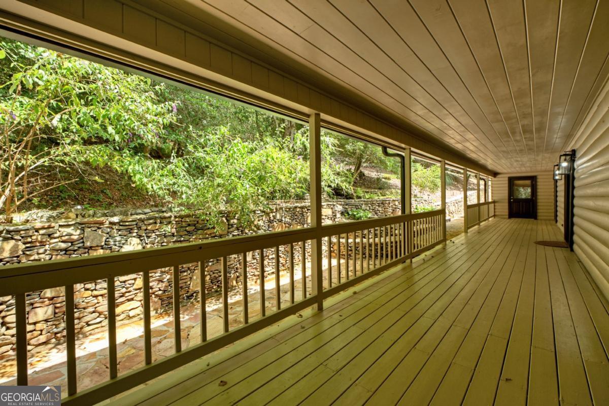 Ellijay, Georgia, 30536, United States, 3 Bedrooms Bedrooms, ,5 BathroomsBathrooms,Residential,Active,1929666