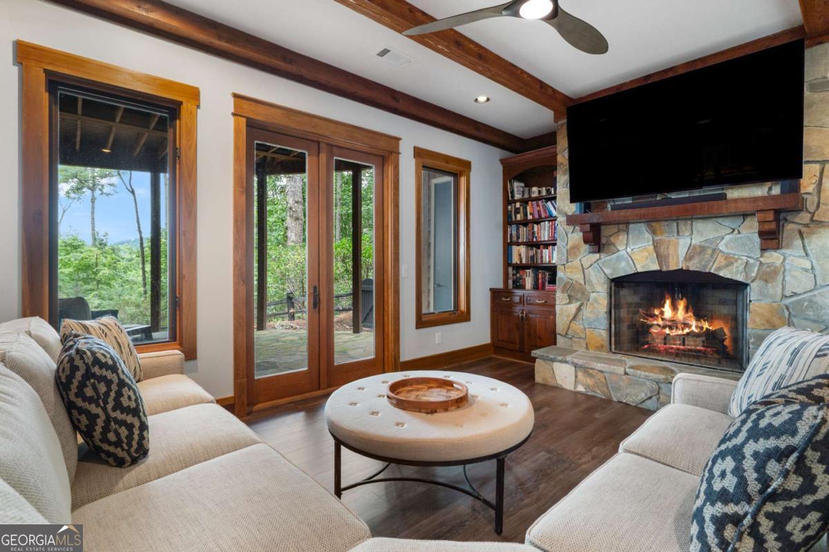 Big Canoe, Georgia, 30143, United States, 5 Bedrooms Bedrooms, ,5 BathroomsBathrooms,Residential,Active,1997601