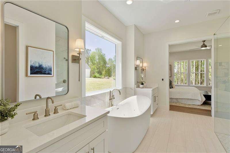 Cumming, Georgia, 30028, United States, 5 Bedrooms Bedrooms, ,5 BathroomsBathrooms,Residential,Active,1764873