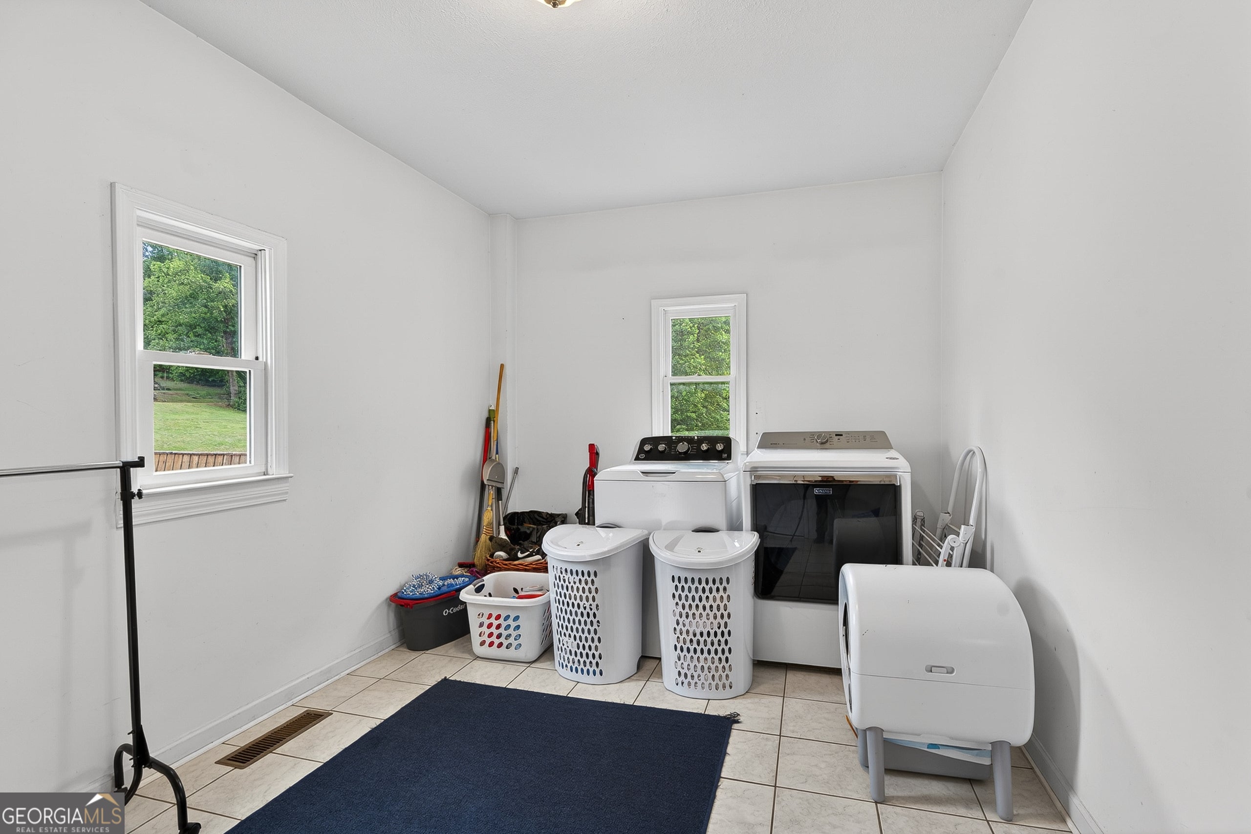 Dahlonega, Georgia, 30533, United States, 5 Bedrooms Bedrooms, ,4 BathroomsBathrooms,Residential,Active,2044583