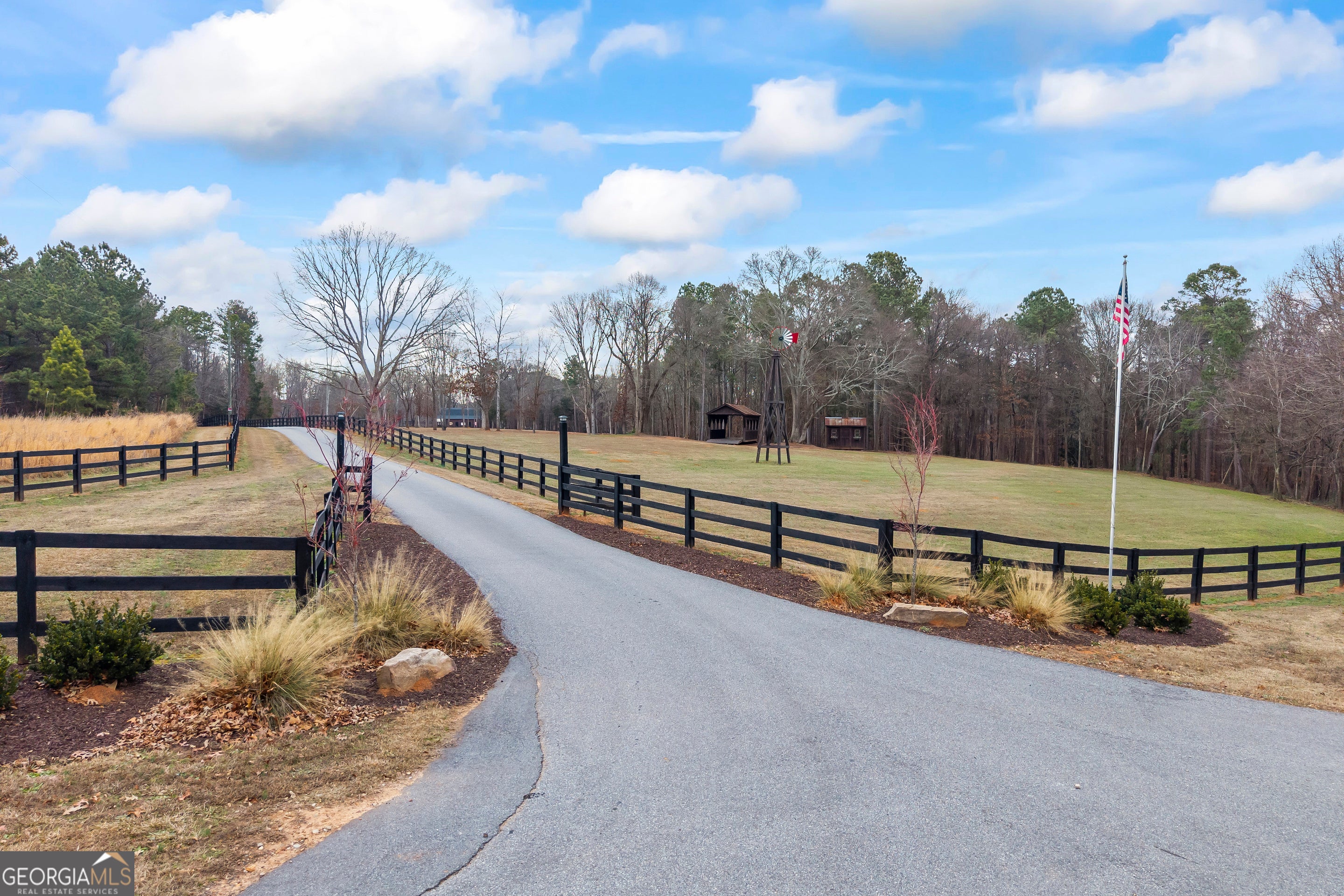 Hartwell, Georgia, 30643, United States, 6 Bedrooms Bedrooms, ,6 BathroomsBathrooms,Residential,Active,2011216