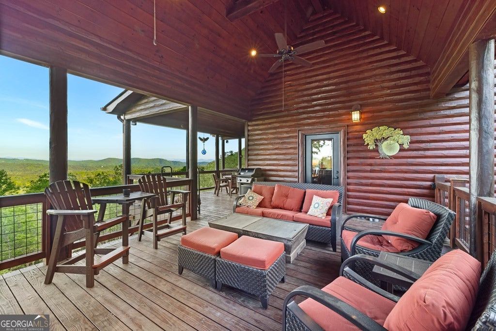 Mineral Bluff, Georgia, 30559, United States, 4 Bedrooms Bedrooms, ,5 BathroomsBathrooms,Residential,Active,2044577