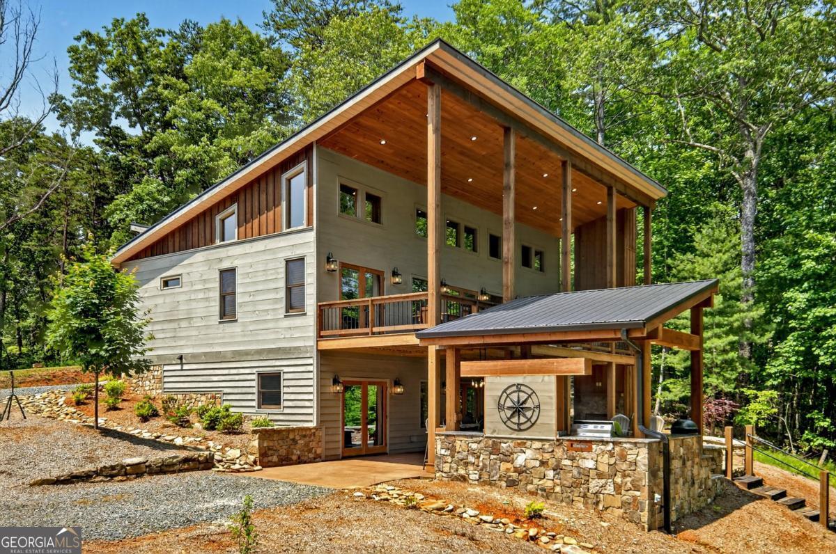 Morganton, Georgia, 30560, United States, 4 Bedrooms Bedrooms, ,4 BathroomsBathrooms,Residential,Active,1853343