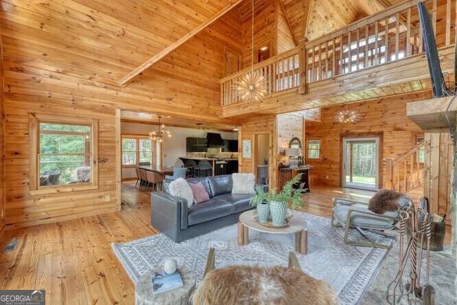 Blue Ridge, Georgia, 30513, United States, 5 Bedrooms Bedrooms, ,4 BathroomsBathrooms,Residential,Active,1922342