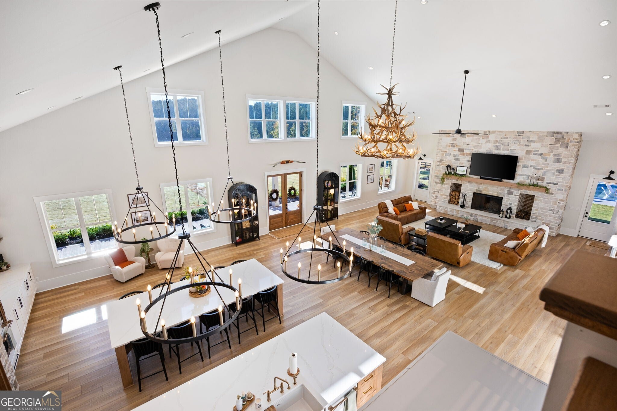 Rydal, Georgia, 30171, United States, 5 Bedrooms Bedrooms, ,5 BathroomsBathrooms,Residential,Active,1987251