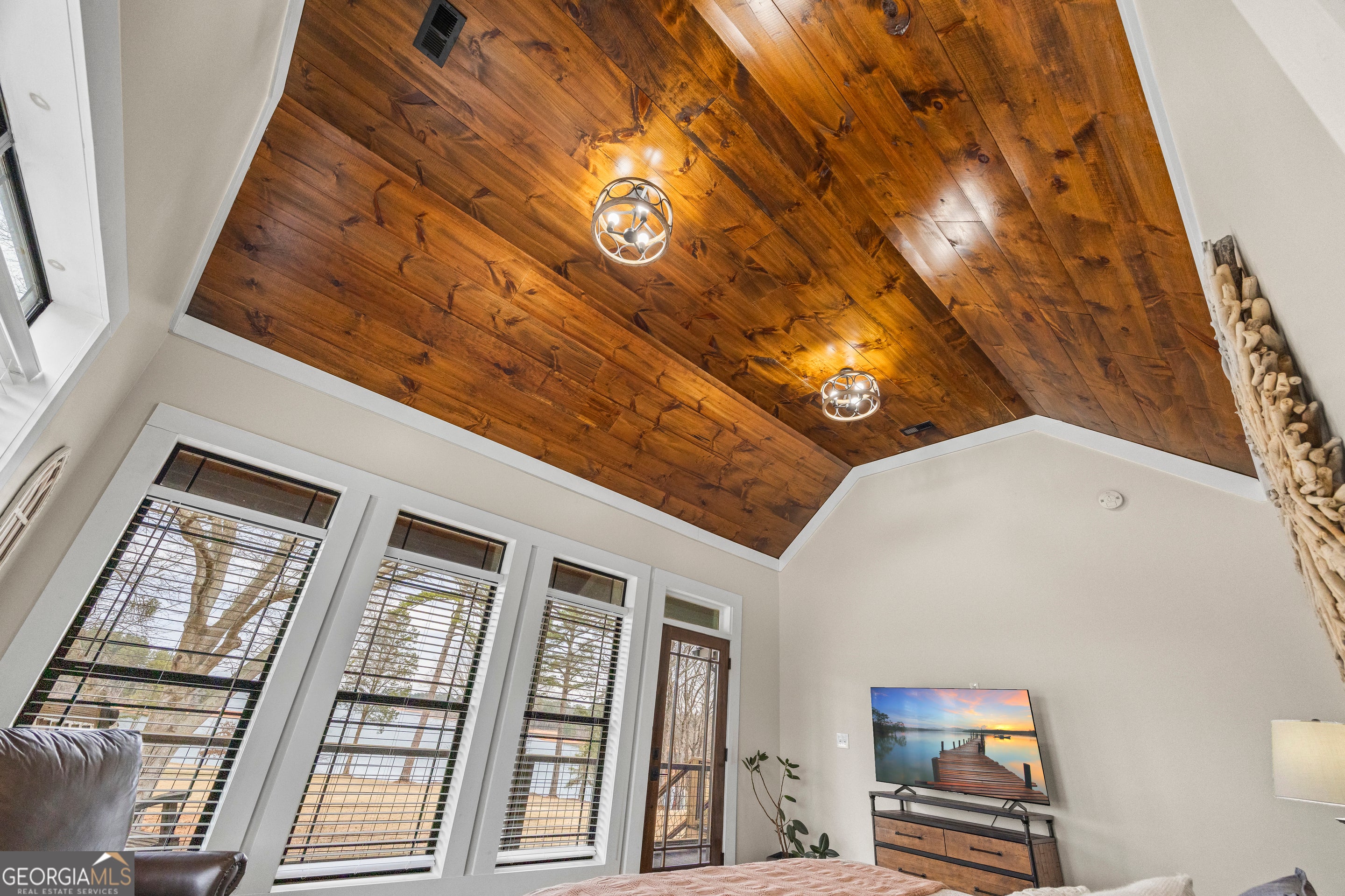 Hartwell, Georgia, 30643, United States, 6 Bedrooms Bedrooms, ,6 BathroomsBathrooms,Residential,Active,2011216