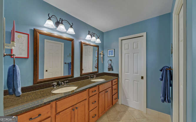 Hiawassee, Georgia, 30546, United States, 4 Bedrooms Bedrooms, ,3 BathroomsBathrooms,Residential,Active,1863272