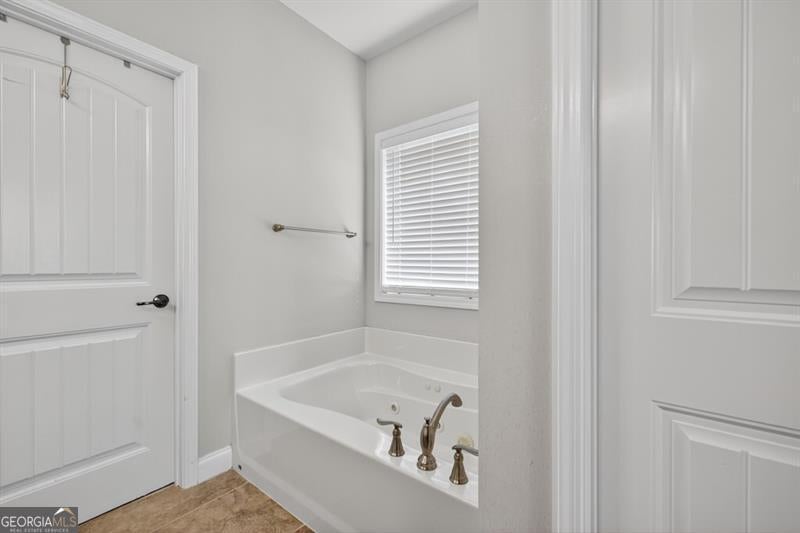 Flowery Branch, Georgia, 30542, United States, 6 Bedrooms Bedrooms, ,6 BathroomsBathrooms,Residential,Active,1898019