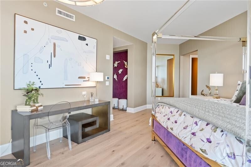 Atlanta, Georgia, 30326, United States, 2 Bedrooms Bedrooms, ,3 BathroomsBathrooms,Residential,Active,2014955