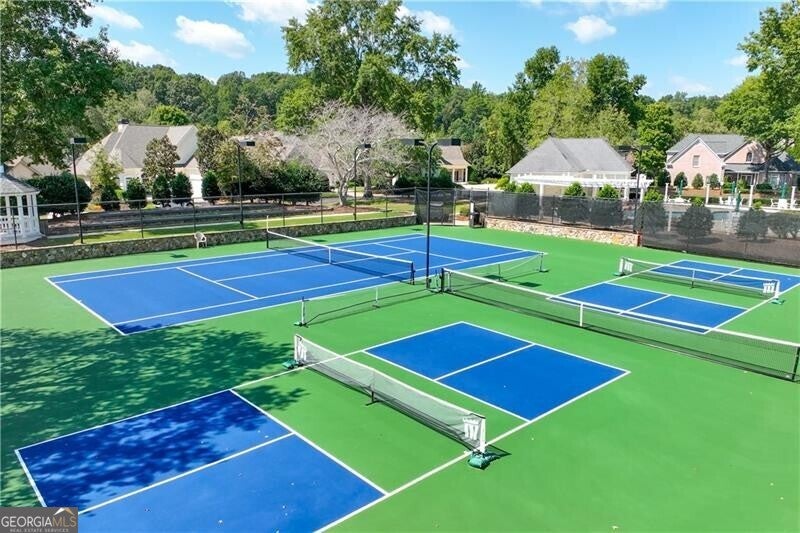 Johns Creek, Georgia, 30097, United States, 4 Bedrooms Bedrooms, ,5 BathroomsBathrooms,Residential,Active,2006832