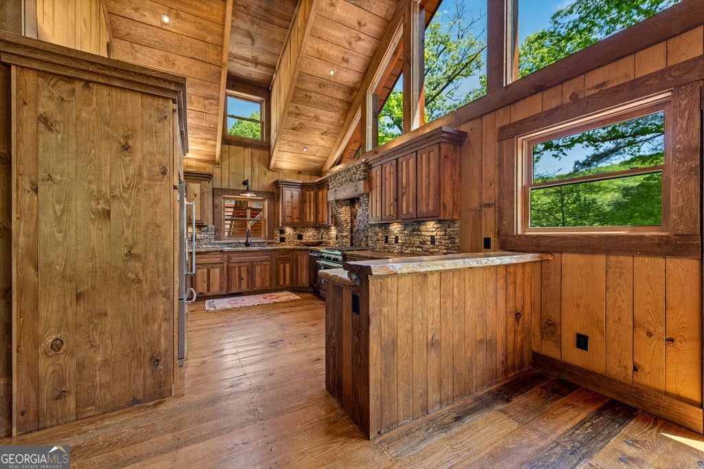 Cherry Log, Georgia, 30522, United States, 5 Bedrooms Bedrooms, ,5 BathroomsBathrooms,Residential,Active,2045694
