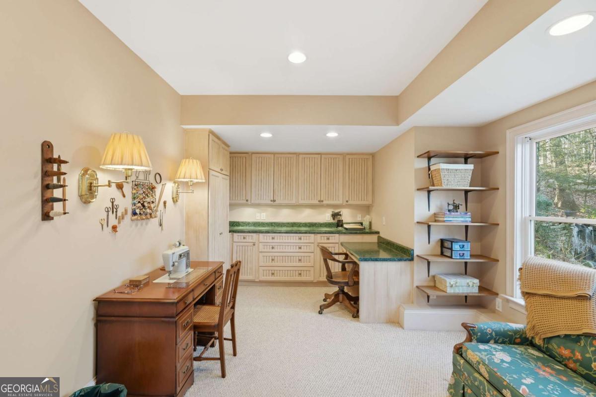 Big Canoe, Georgia, 30143, United States, 4 Bedrooms Bedrooms, ,5 BathroomsBathrooms,Residential,Active,2010164