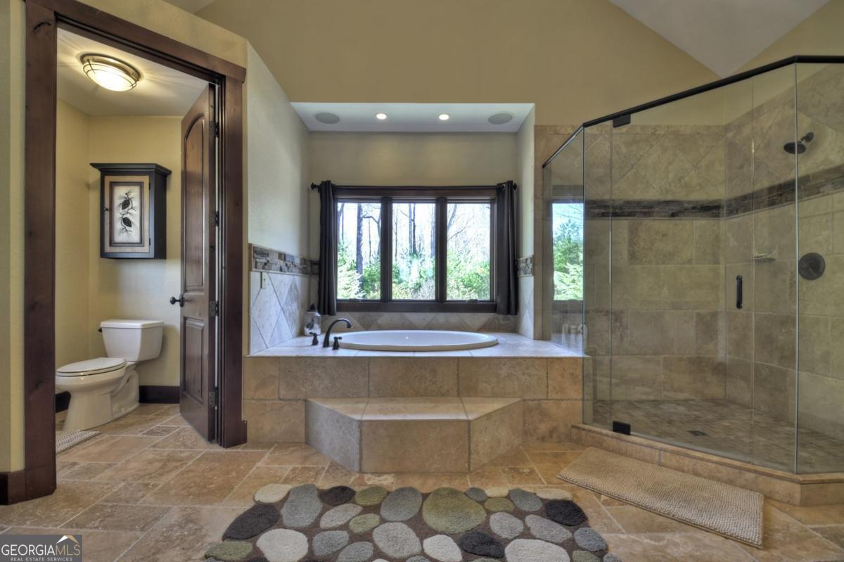 Ellijay, Georgia, 30536, United States, 5 Bedrooms Bedrooms, ,6 BathroomsBathrooms,Residential,Active,1953697