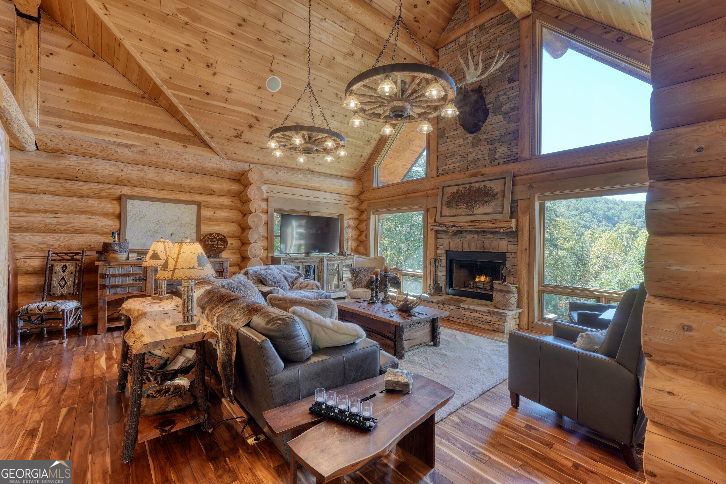 Blue Ridge, Georgia, 30513, United States, 4 Bedrooms Bedrooms, ,5 BathroomsBathrooms,Residential,Active,1969833