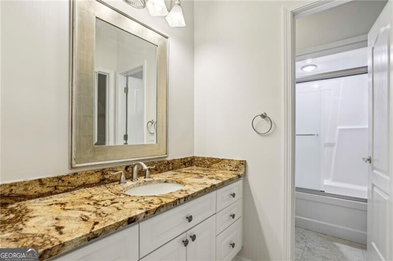 Marietta, Georgia, 30062, United States, 6 Bedrooms Bedrooms, ,6 BathroomsBathrooms,Residential,Active,1965854