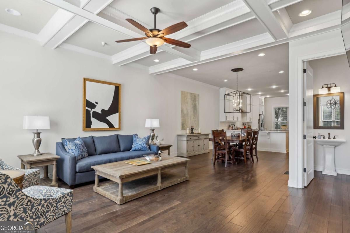 Alpharetta, Georgia, 30009, United States, 3 Bedrooms Bedrooms, ,4 BathroomsBathrooms,Residential,Active,1899885