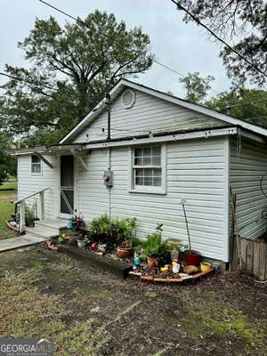 123 BROBSTON ST, BAXLEY, GA 31513, photo 5 of 19