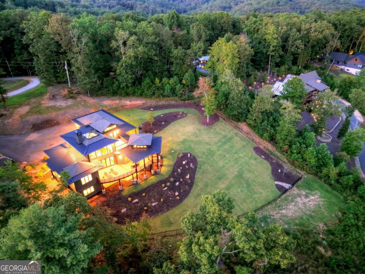 Blue Ridge, Georgia, 30513, United States, 5 Bedrooms Bedrooms, ,5 BathroomsBathrooms,Residential,Active,2003557