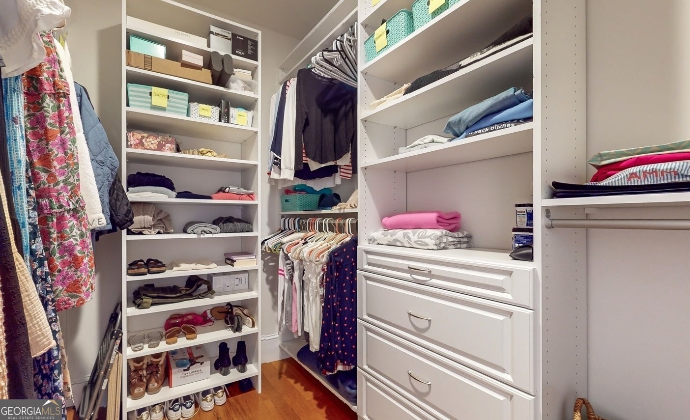 Hiawassee, Georgia, 30546, United States, 8 Bedrooms Bedrooms, ,6 BathroomsBathrooms,Residential,Active,1821963