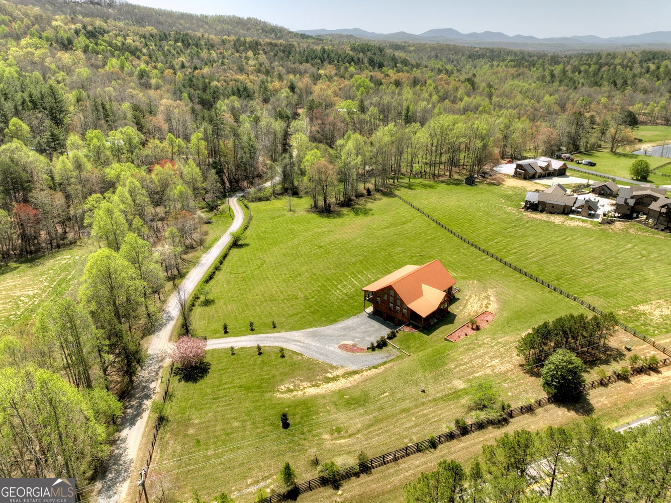 Morganton, Georgia, 30560, United States, 5 Bedrooms Bedrooms, ,3 BathroomsBathrooms,Residential,Active,1798022