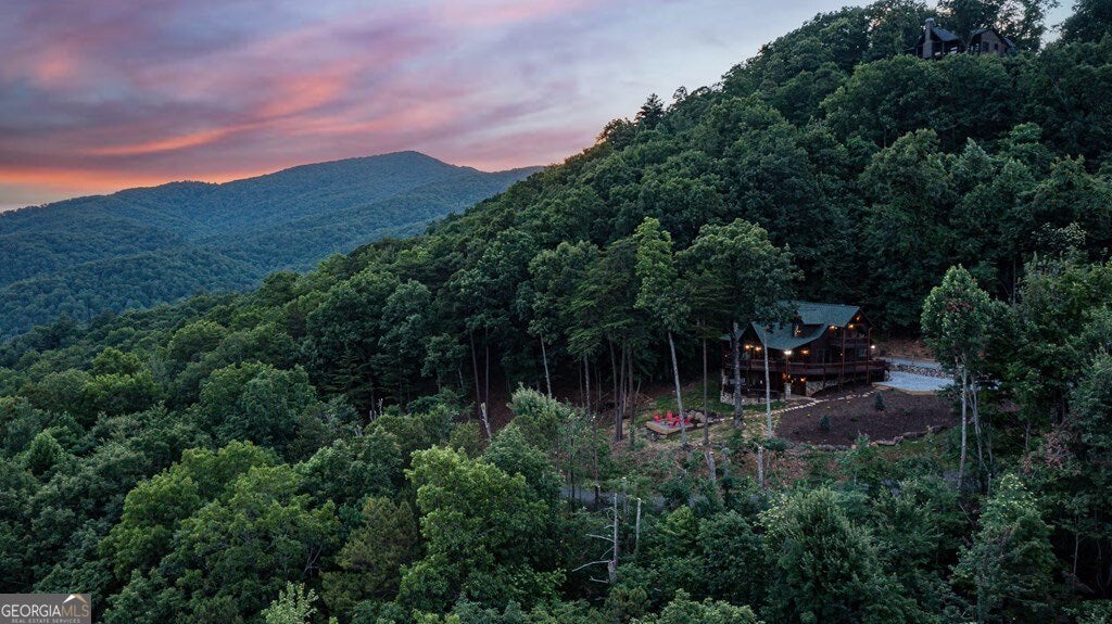 Blue Ridge, Georgia, 30513, United States, 4 Bedrooms Bedrooms, ,4 BathroomsBathrooms,Residential,Active,2010546