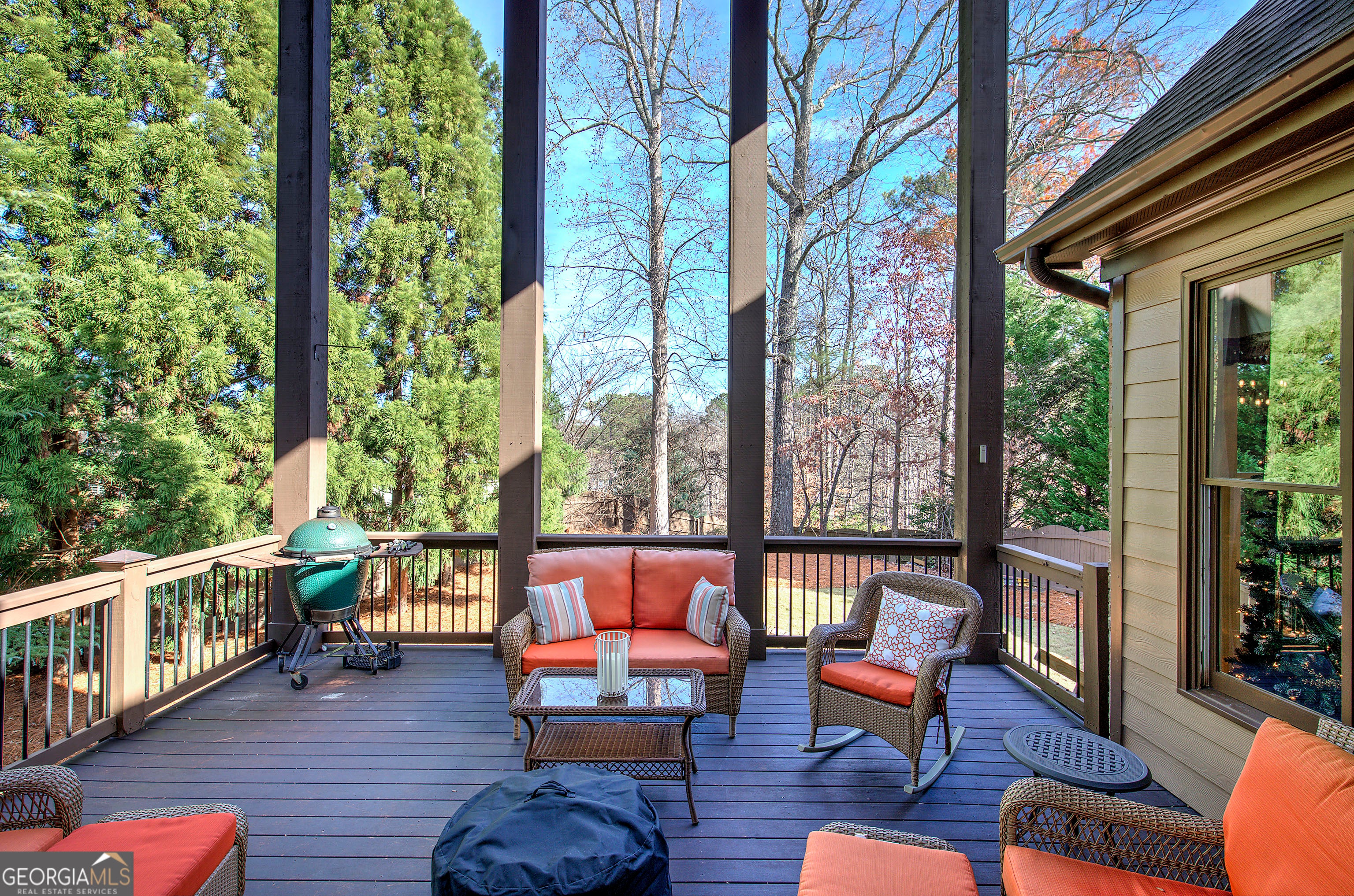 Canton, Georgia, 30114, United States, 6 Bedrooms Bedrooms, ,5 BathroomsBathrooms,Residential,Active,2009409