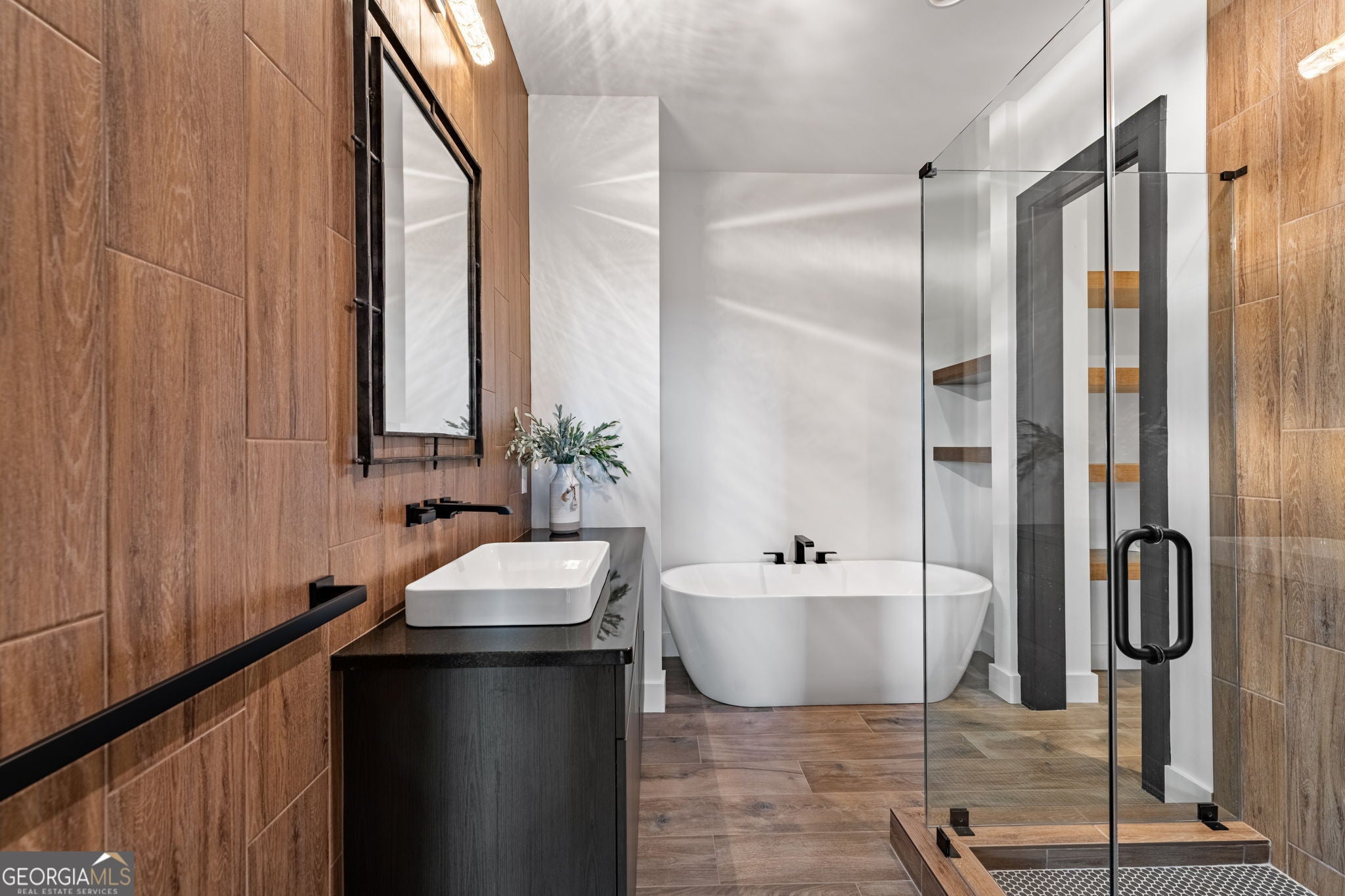 Ellijay, Georgia, 30540, United States, 4 Bedrooms Bedrooms, ,3 BathroomsBathrooms,Residential,Active,1986866