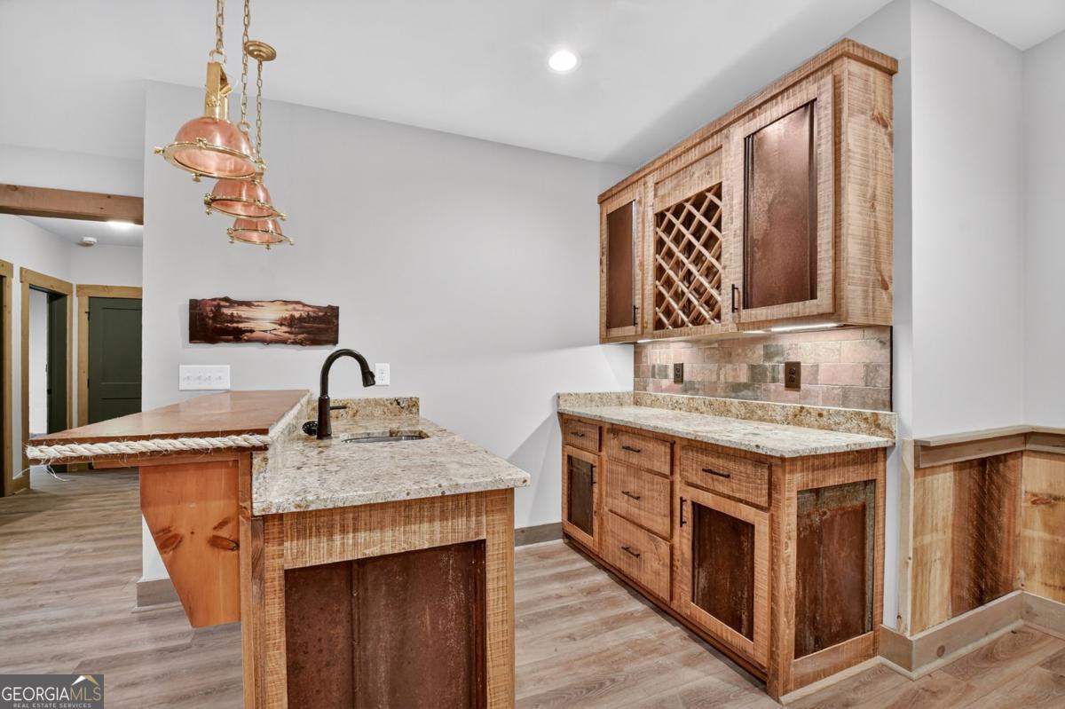 Ellijay, Georgia, 30540, United States, 4 Bedrooms Bedrooms, ,3 BathroomsBathrooms,Residential,Active,1971791