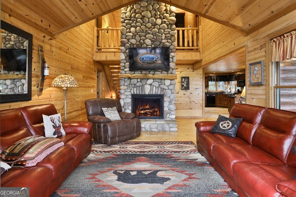 Blue Ridge, Georgia, 30513, United States, 4 Bedrooms Bedrooms, ,4 BathroomsBathrooms,Residential,Active,2010546