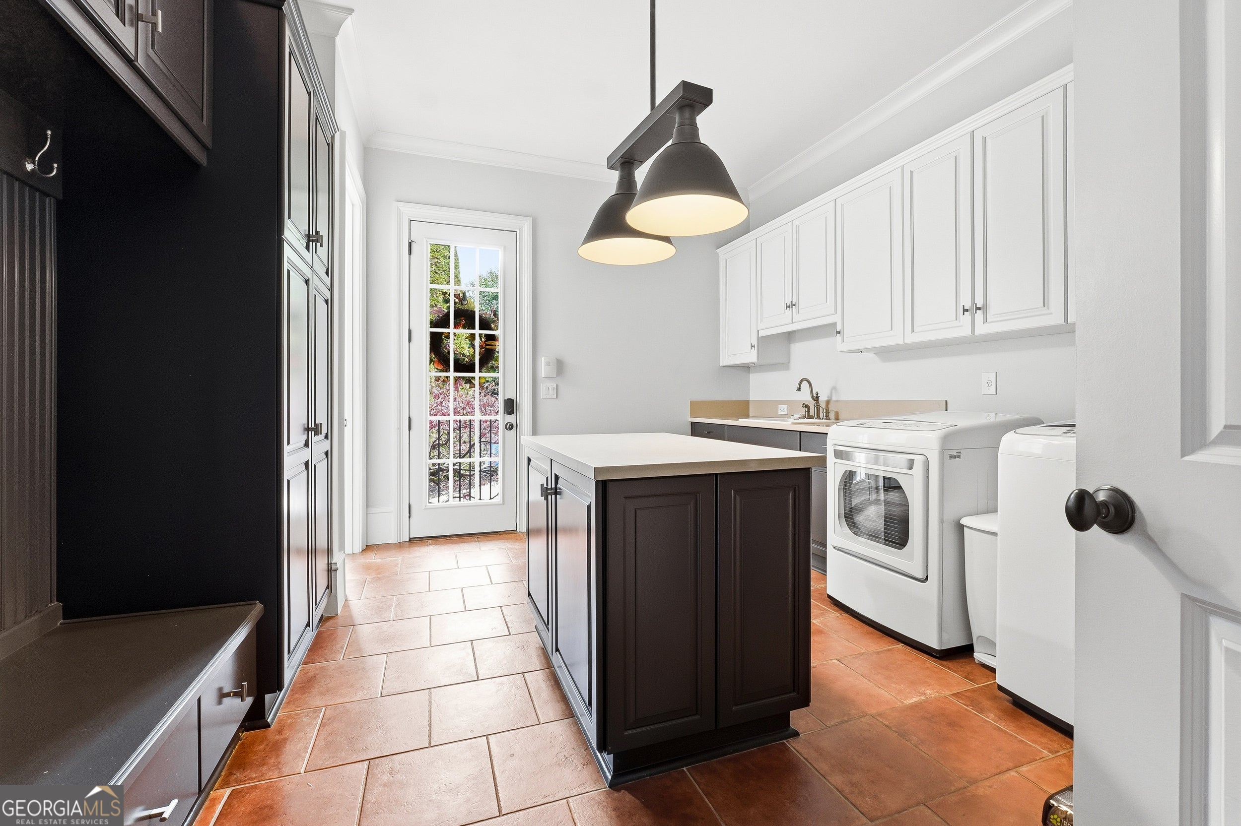 Kennesaw, Georgia, 30152, United States, 6 Bedrooms Bedrooms, ,8 BathroomsBathrooms,Residential,Active,2009375