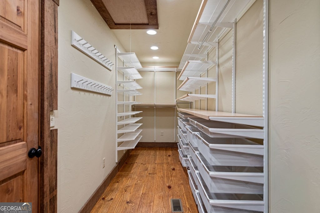 Cherry Log, Georgia, 30522, United States, 5 Bedrooms Bedrooms, ,5 BathroomsBathrooms,Residential,Active,2045694