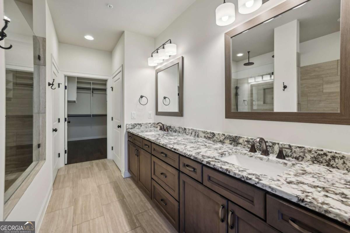 Alpharetta, Georgia, 30009, United States, 3 Bedrooms Bedrooms, ,4 BathroomsBathrooms,Residential,Active,1899885