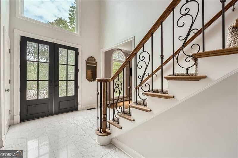 Roswell, Georgia, 30075, United States, 6 Bedrooms Bedrooms, ,6 BathroomsBathrooms,Residential,Active,1831832