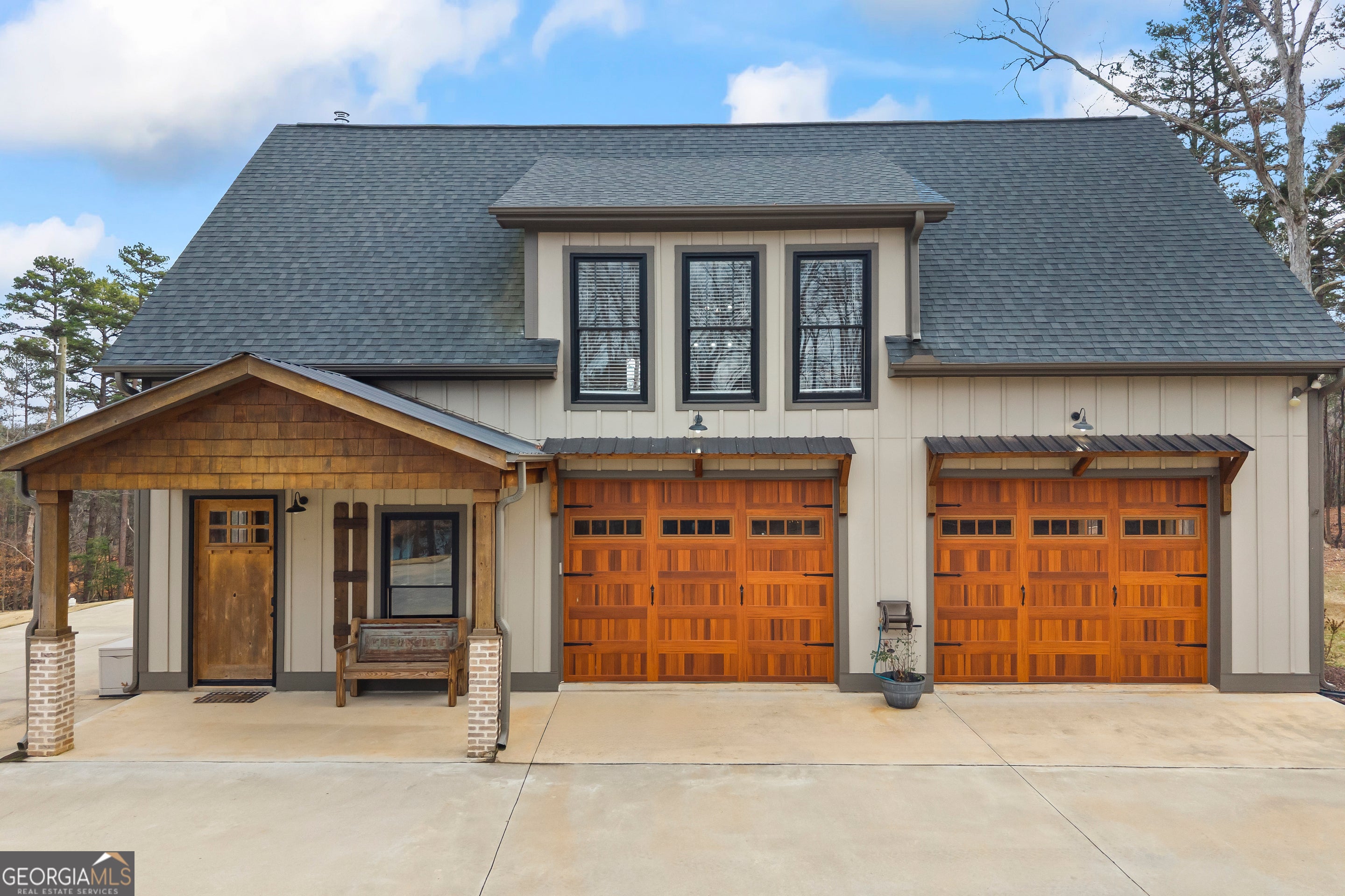 Hartwell, Georgia, 30643, United States, 6 Bedrooms Bedrooms, ,6 BathroomsBathrooms,Residential,Active,2011216