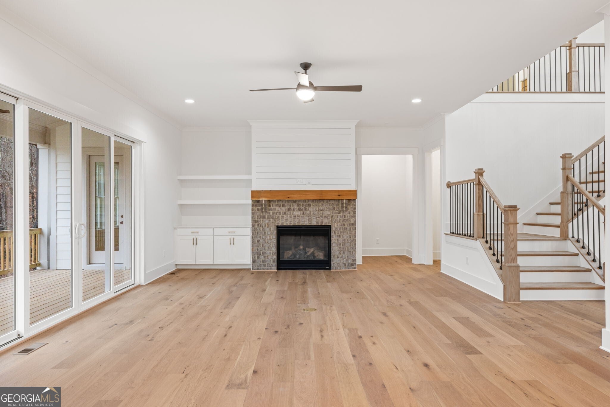 Gainesville, Georgia, 30506, United States, 4 Bedrooms Bedrooms, ,5 BathroomsBathrooms,Residential,Active,1993968