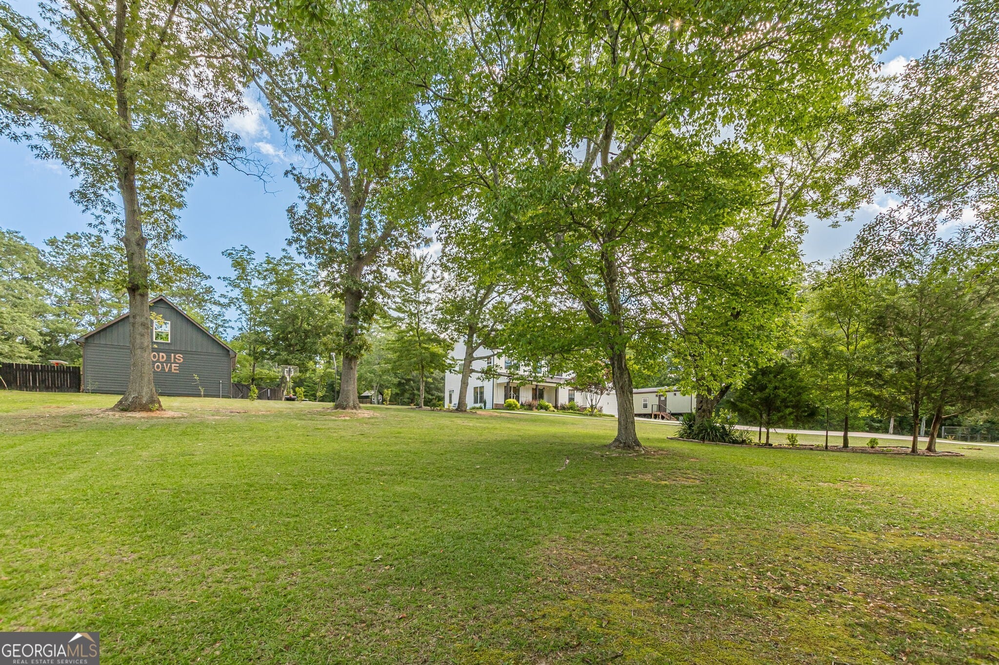Douglasville, Georgia, 30134, United States, 4 Bedrooms Bedrooms, ,3 BathroomsBathrooms,Residential,Active,1888992