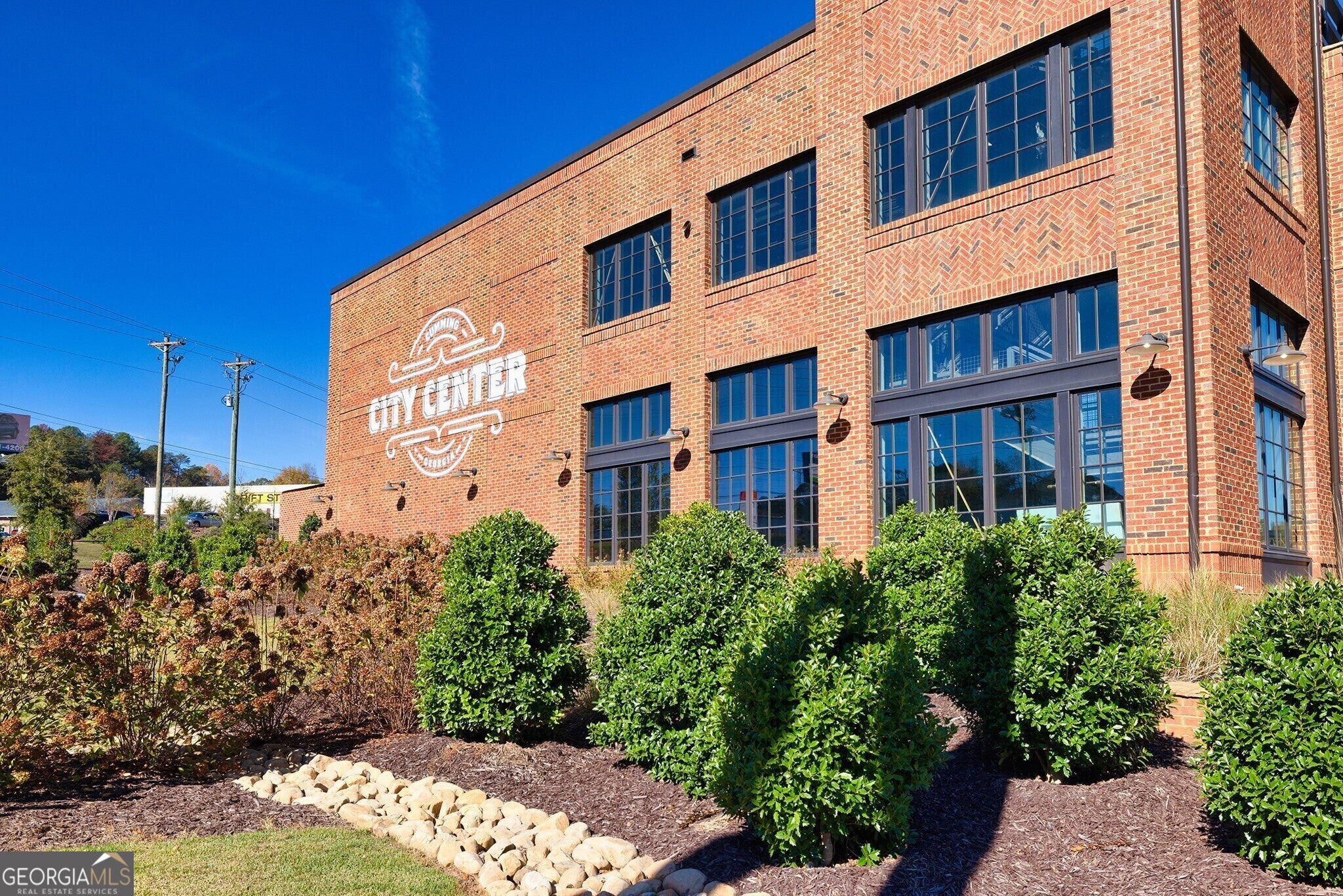 Cumming, Georgia, 30041, United States, 4 Bedrooms Bedrooms, ,4 BathroomsBathrooms,Residential,Active,1951831