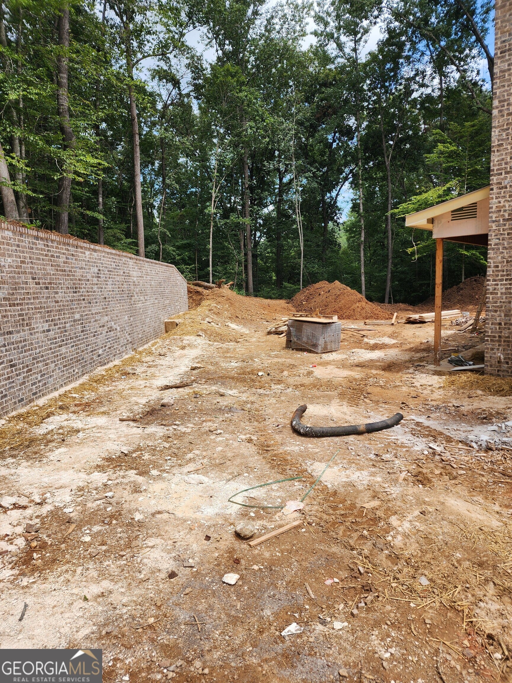 Flowery Branch, Georgia, 30542, United States, 5 Bedrooms Bedrooms, ,6 BathroomsBathrooms,Residential,Active,1926897